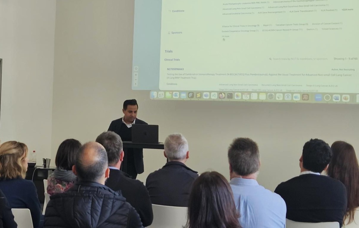 Rohit demonstrating the Kitsa platform